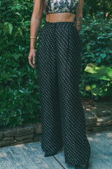 Ivory Pebble Trousers – Elegant Tailored Trousers for Women